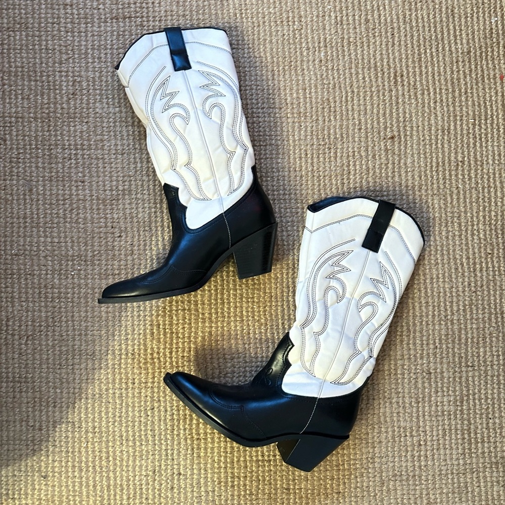 Stylish Black and White Cowboy Boots